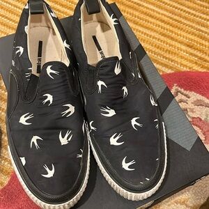 Alexander McQueen deck type Men’s size 42/9